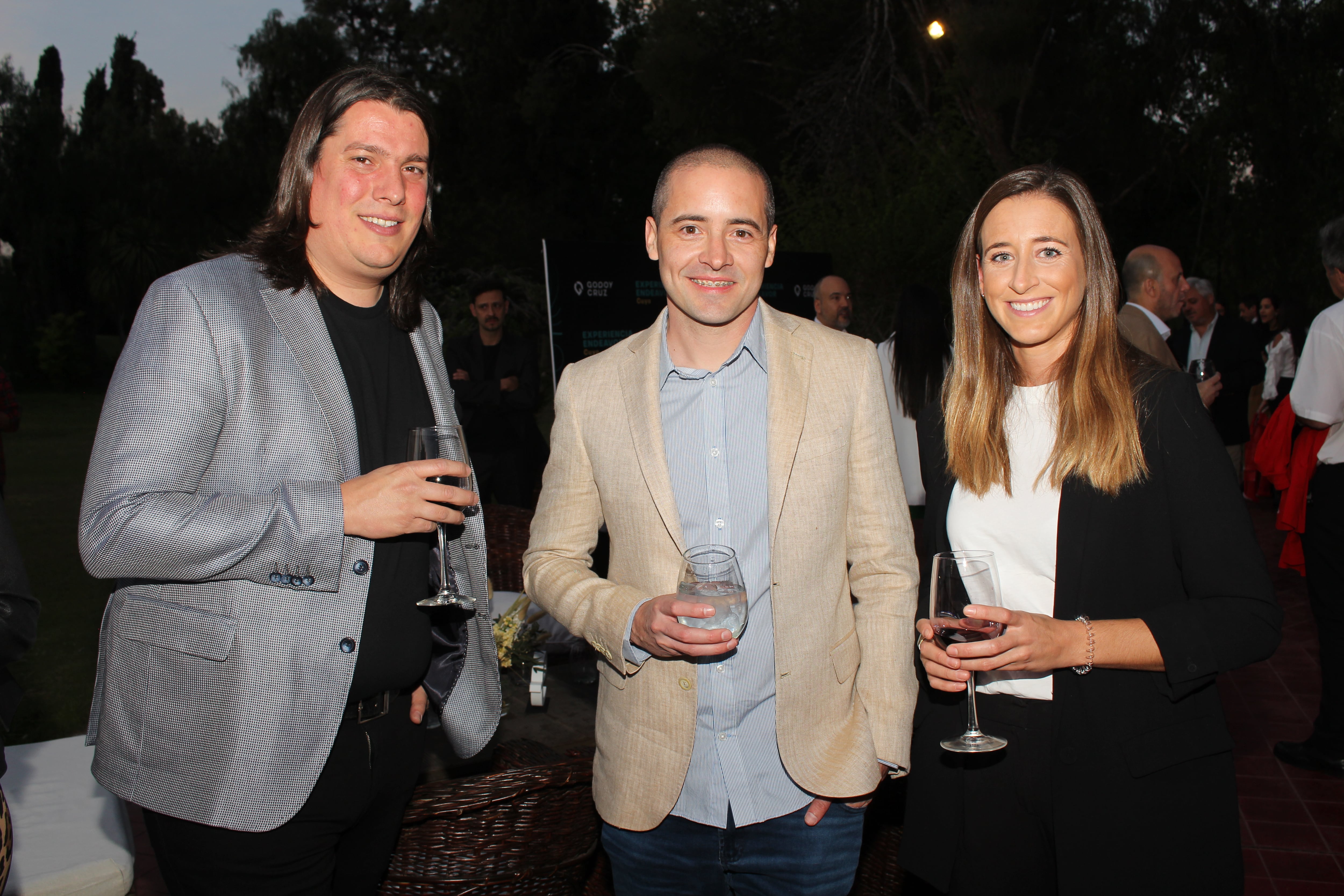 Gastón Guillermet, Nicolás Wegher y María Les Spalthoff.