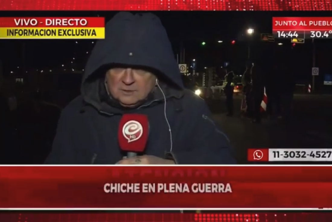 Chiche Gelblung, en la frontera polaco-ucraniana. (Captura Crónica TV)