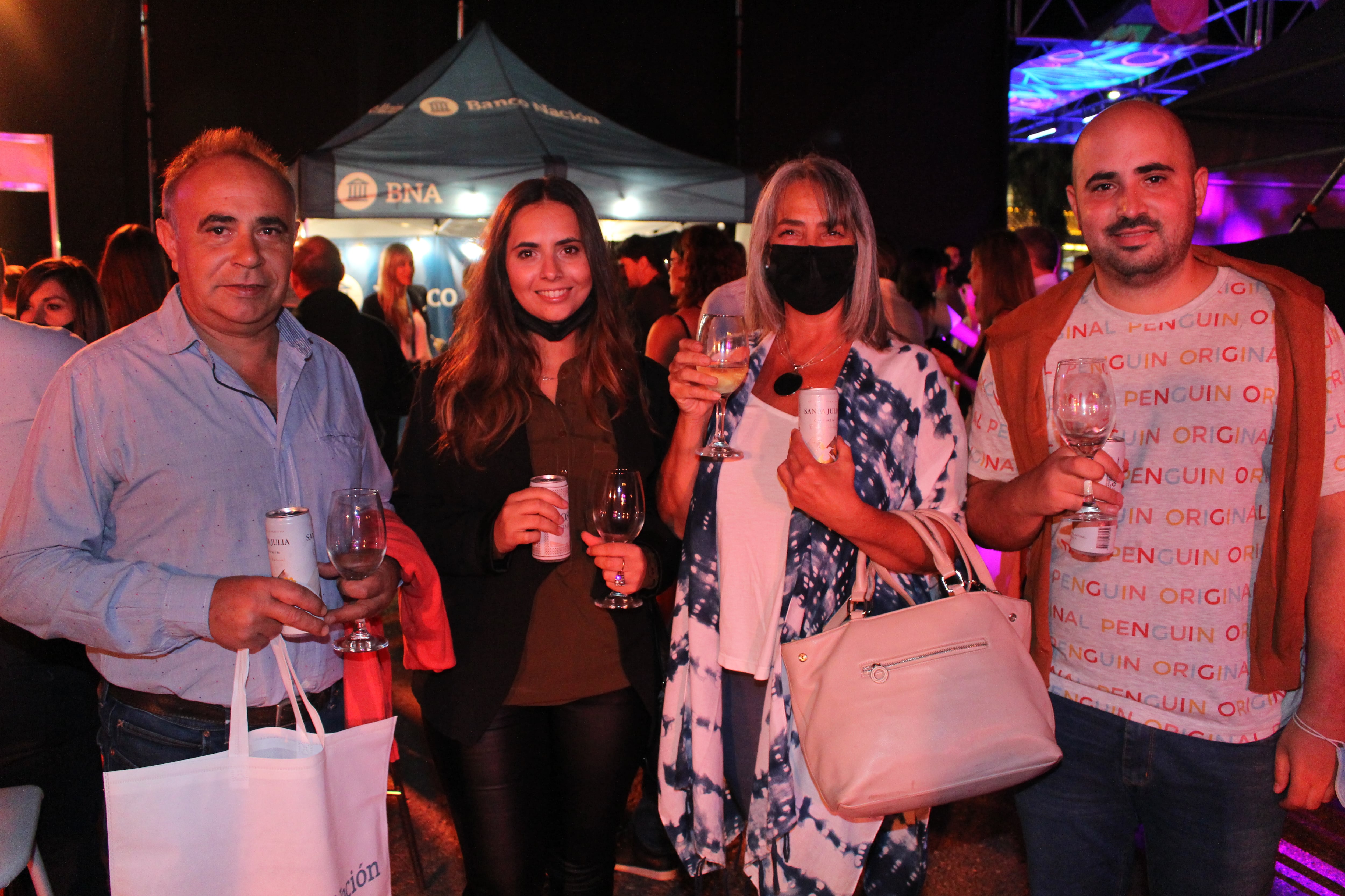 Mauricio De Vito, Rebeca De Vito, Verónica Atencio y Nicolás De Vito.