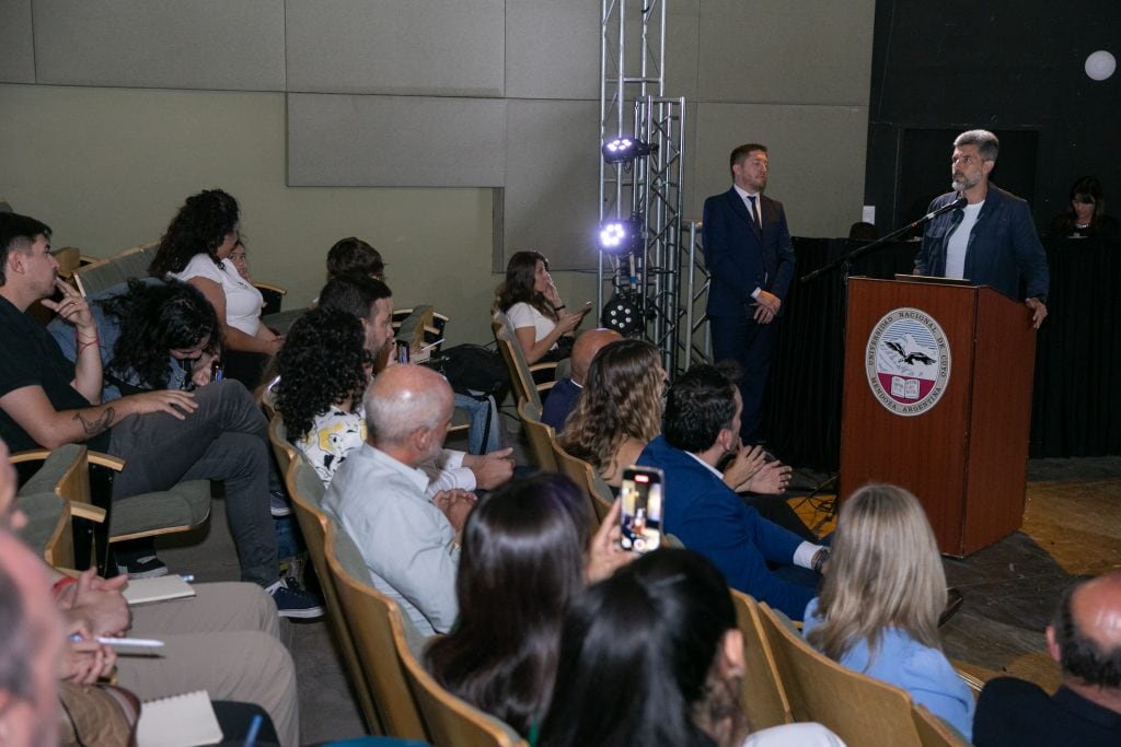 Ulpiano Suarez participó en la apertura de la Semana Global del Emprendimiento