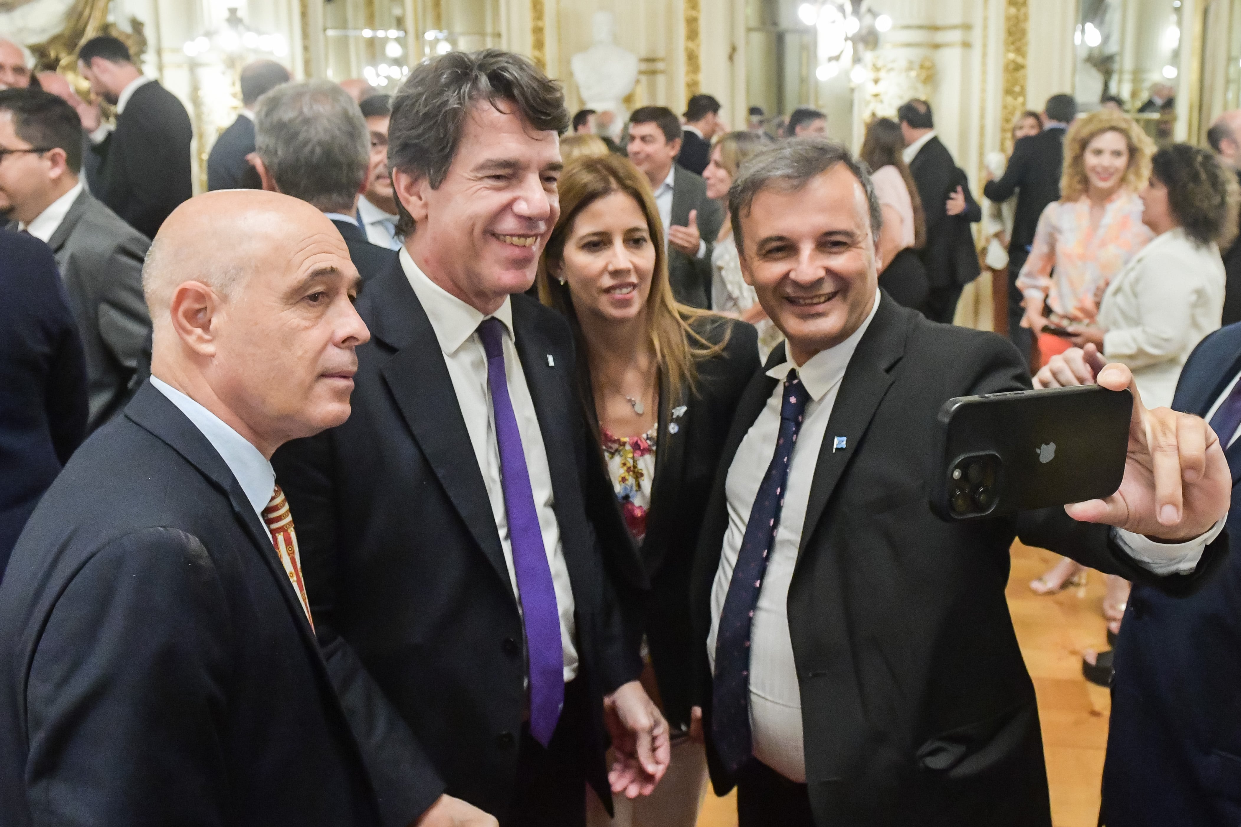 El Jefe de Gabinete, Nicolás Posse, recibió hoy en la Casa Rosada a diputados y senadores de La Libertad Avanza (LLA), previo a la apertura de sesiones ordinarias en el Congreso de la Nación. Foto: NA