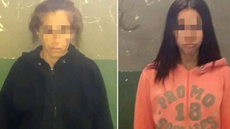 Fotografias de madre e hija en la comisaria luego del asesinato. Gentileza: Doce Tv.