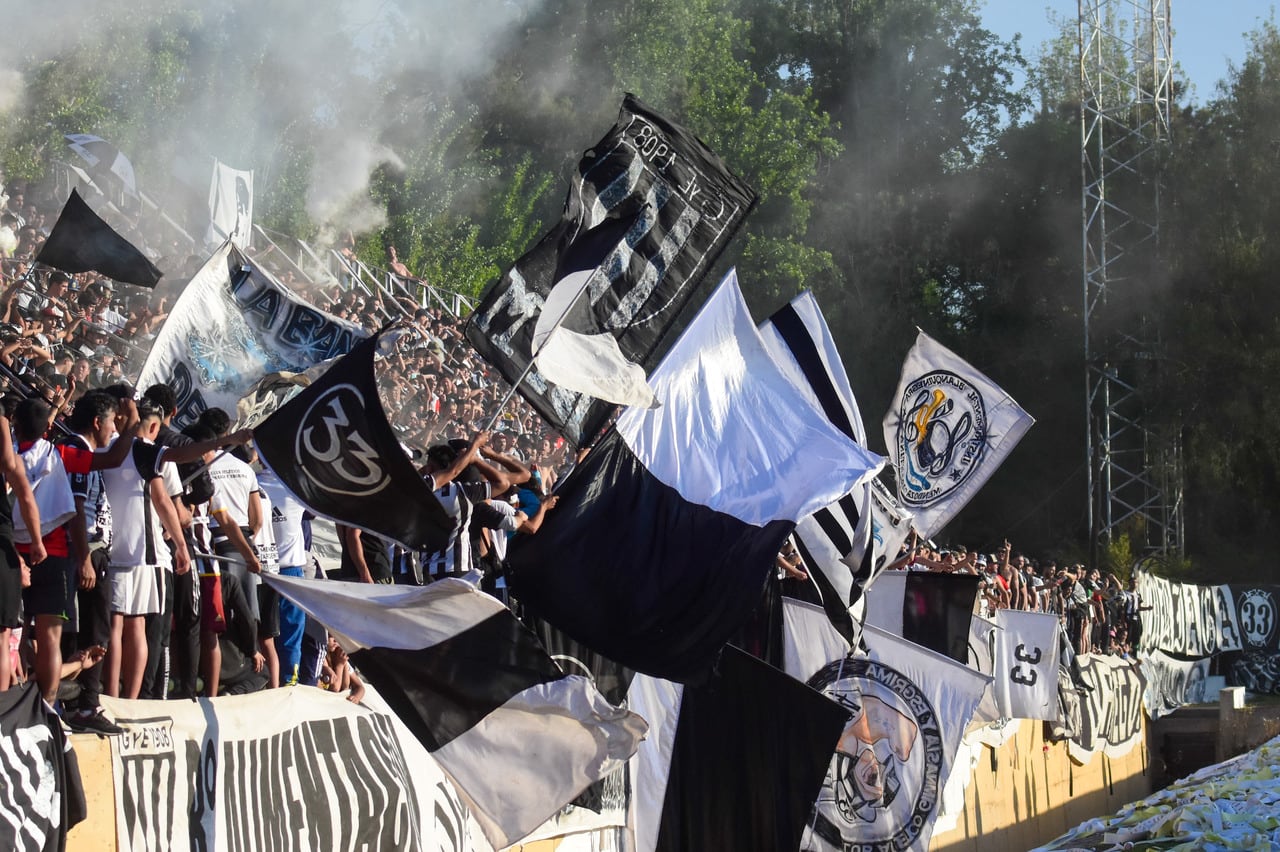 Histórico: Gimnasia y Esgrima eliminó a Independiente Rivadavia y se metió en las semifinales de la Primera Nacional.
Foto: Mariana Villa / Los Andes