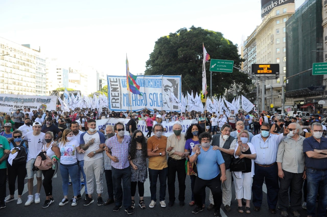 Agrupaciones k pidieron hoy que se indulte a los detenidos por causas de corrupción.