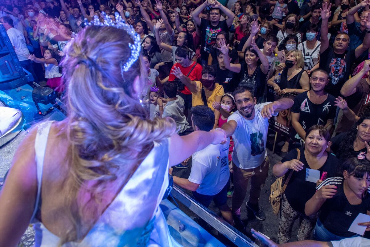 La Vía Blanca regresó después de dos años con mucha gente en la calle y el mismo fervor de siempre Foto: Ignacio Blanco / Los Andes