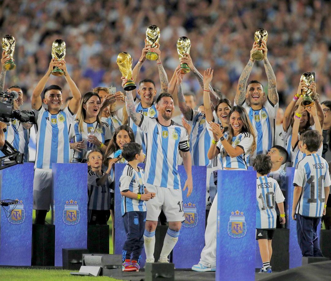 El álbum de fotos que Lionel Messi sobre la fiesta de los campeones del mundo (Instagram)