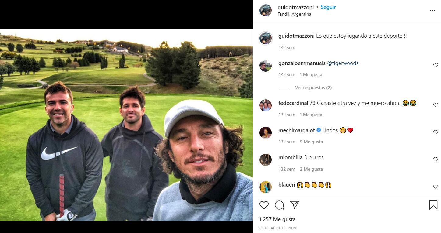 Guido Mazzoni y Pico Mónaco juntos jugando al golf en Tandil.