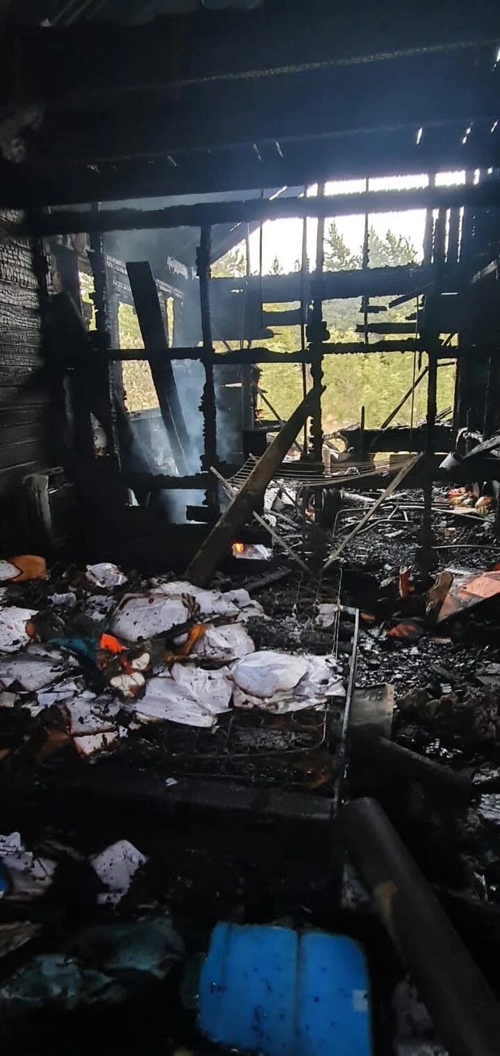 La Justicia busca determinar quién quemó la oficina de Bosques. Gentileza Jornada.