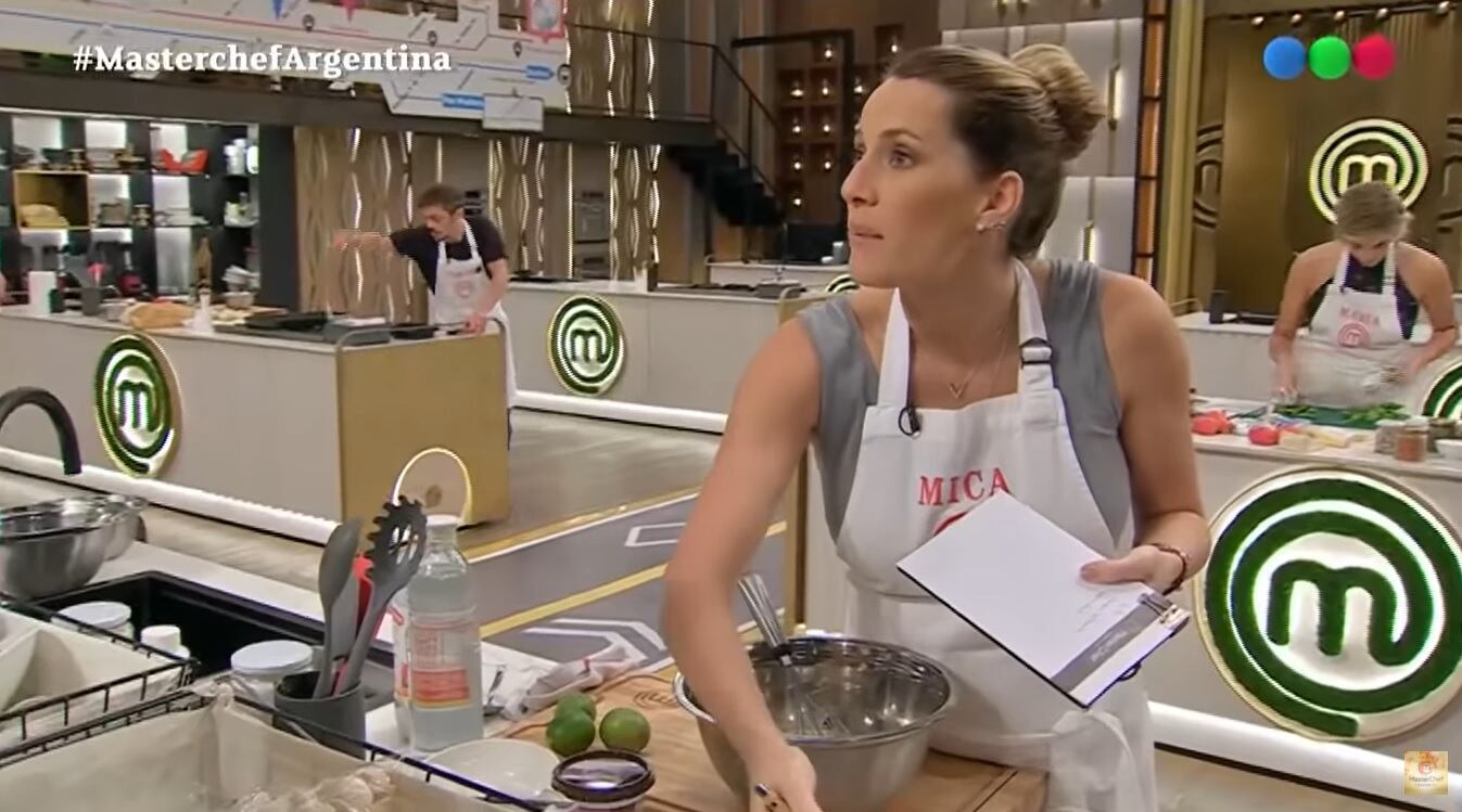 Juariu y Mica Viciconte pelearon por un flan.