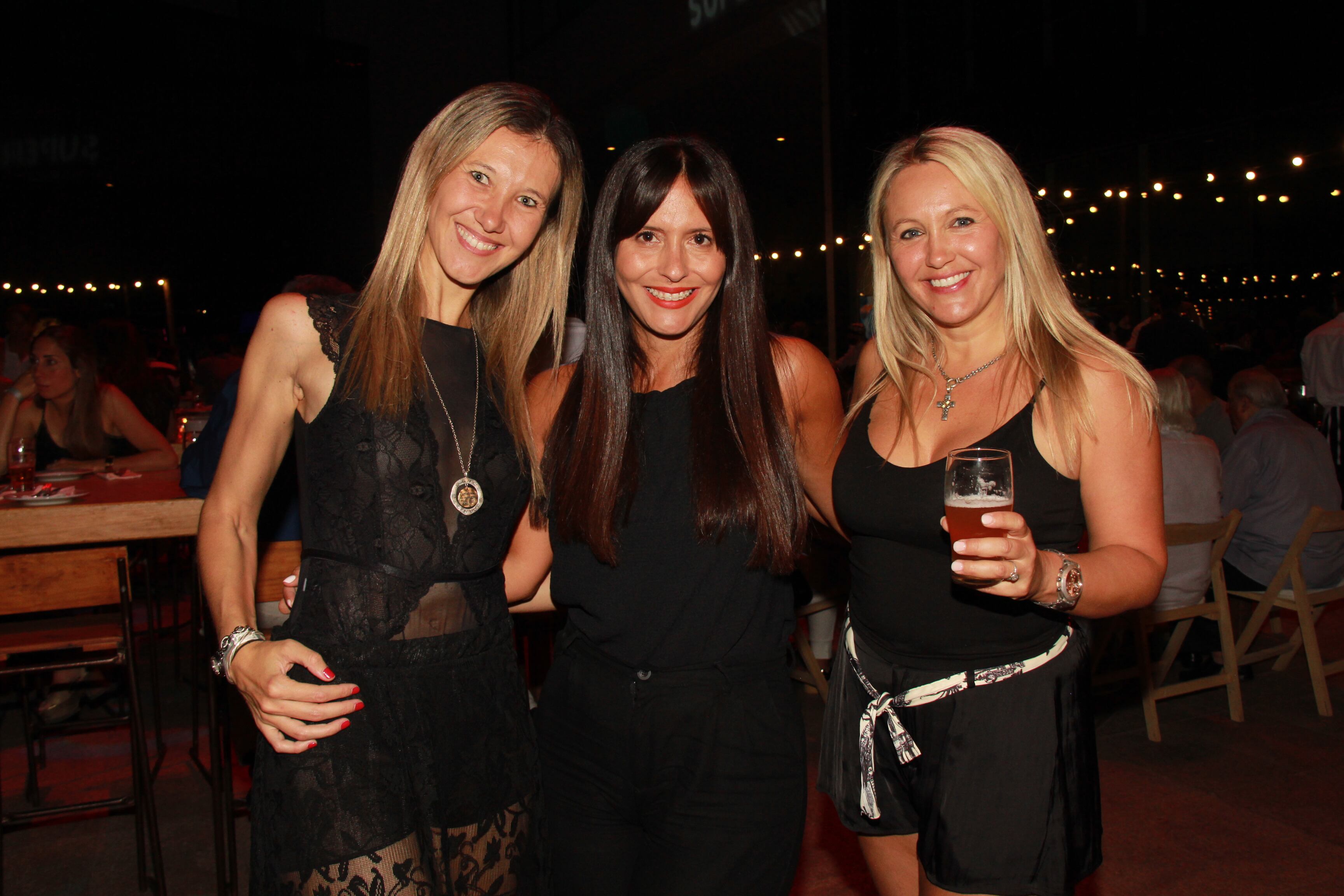 Natalia Pagano, Rosa Ulloa y Greta Albornoz.