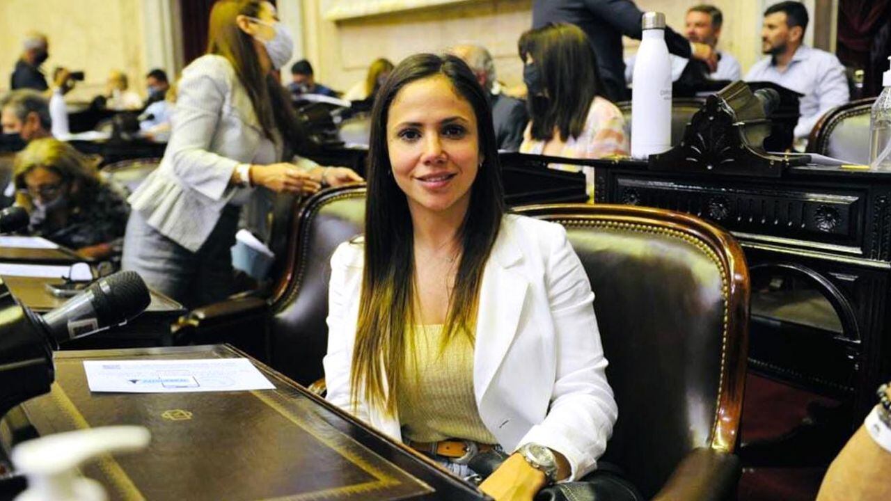 Romina Uhrig y su pasado en la política