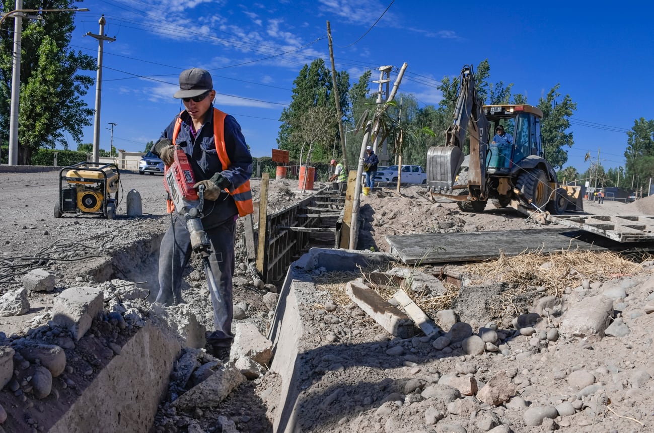 El proyecto busca mejorar la transitabilidad y la  fluidez vehicular en la zona