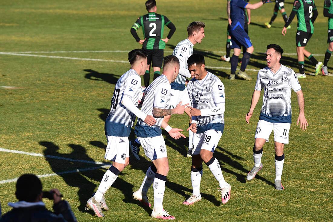 Mendoza 17 de julio de 2021 Deportes 
Independiente Rivadavia vs San Martin de San Juan

Foto: Mariana Villa / Los Andes 