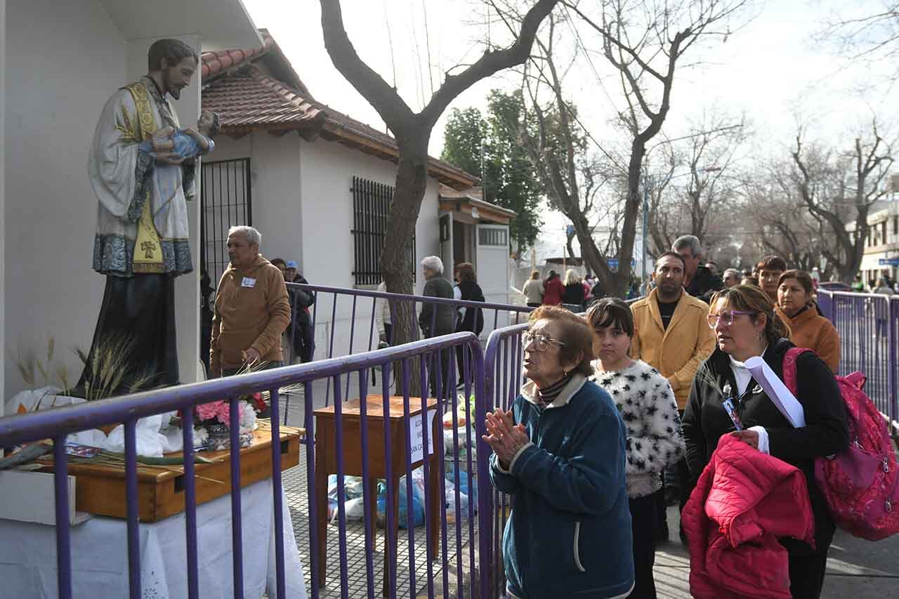 San Cayetano, “patrono del pan y el trabajo” en su día. Archivo Los Andes.