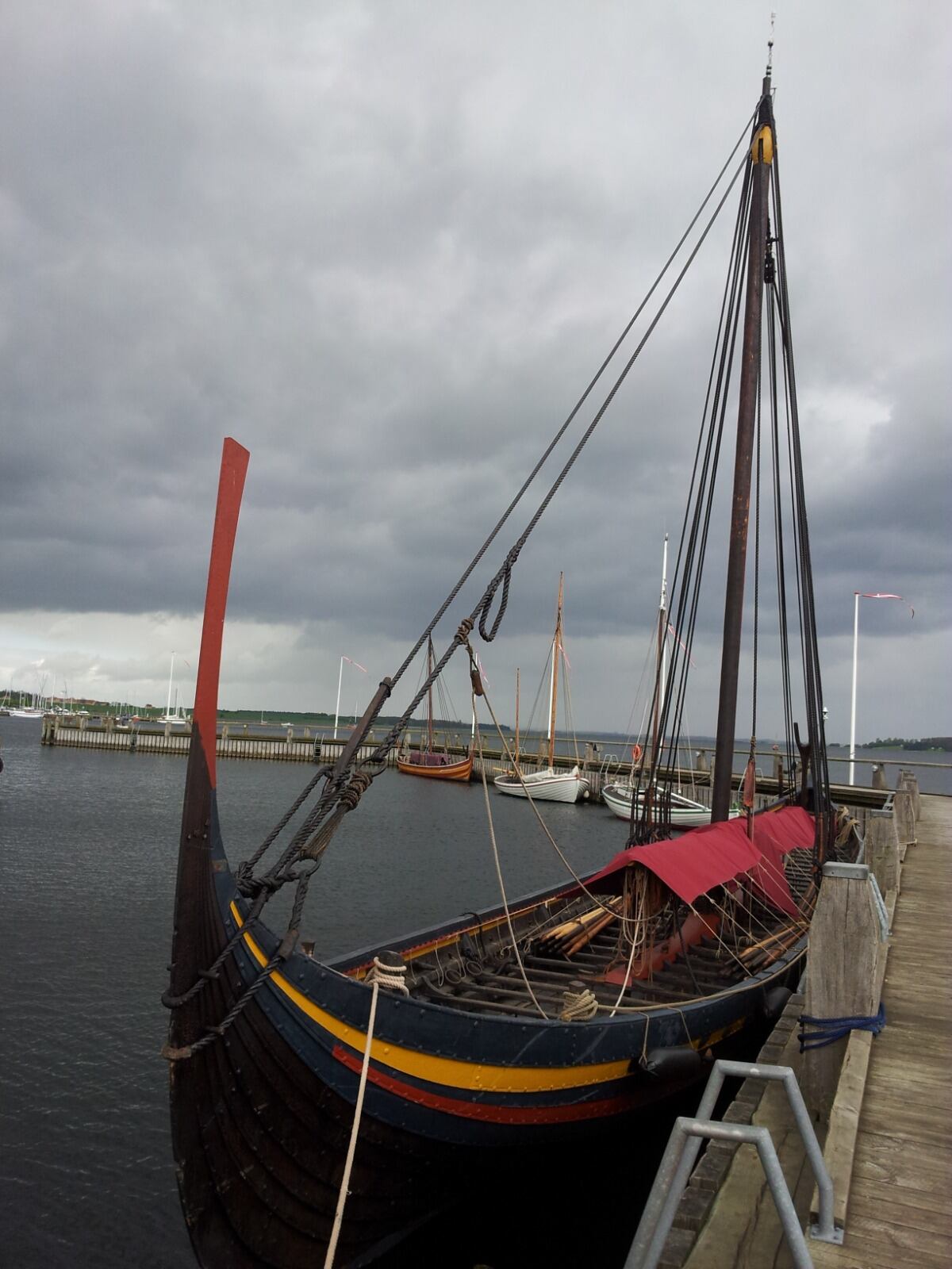 La mendocina que es guía turística entre barcos vikingos y la cuna de la historia de Dinamarca. Gentileza: Carolina Fantozzi.