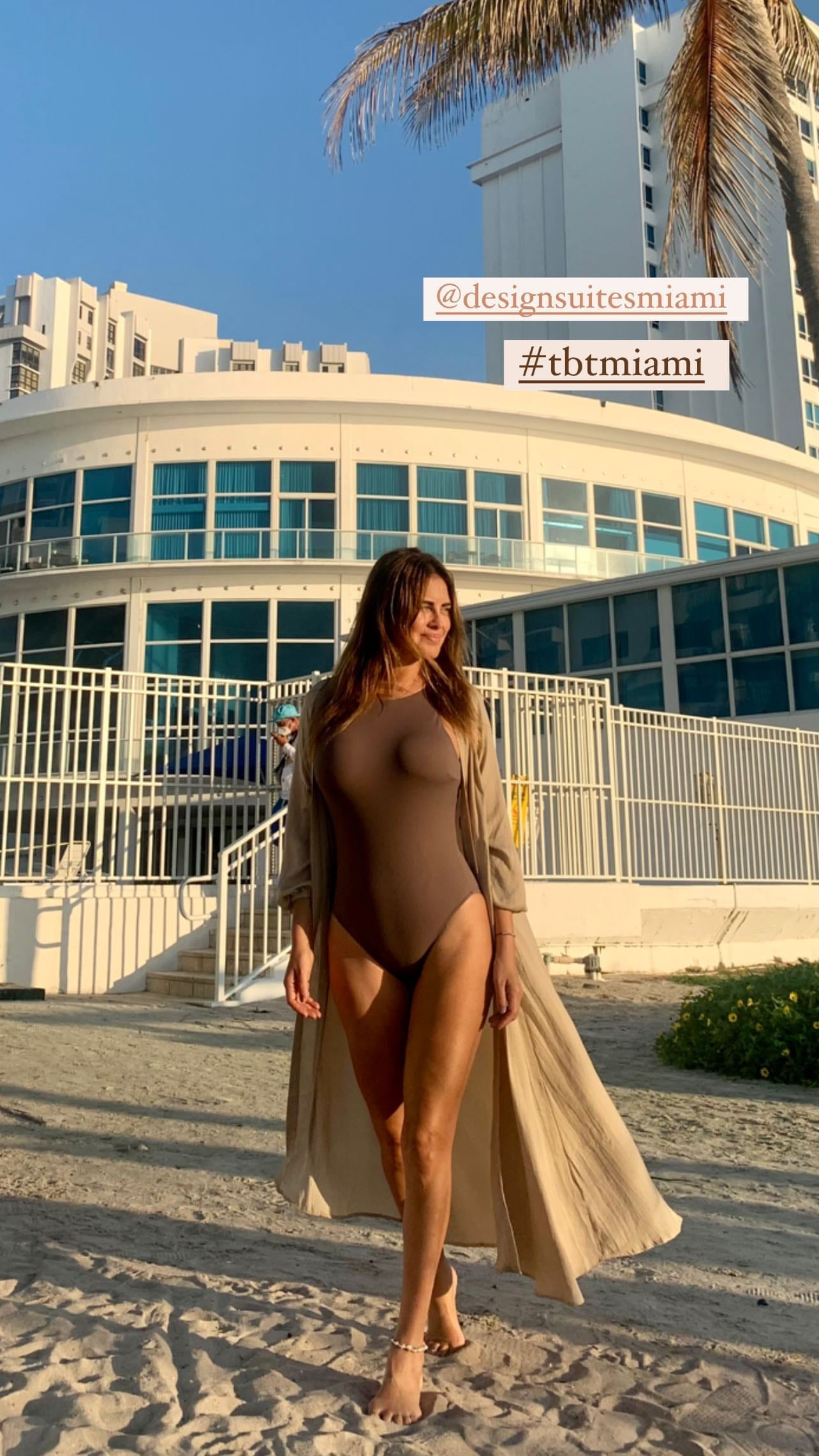 Silvina Luna recordó el calor con una postal desde Miami