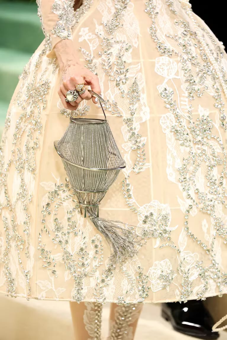 Los accesorios increíbles del Met Gala. / Gentileza