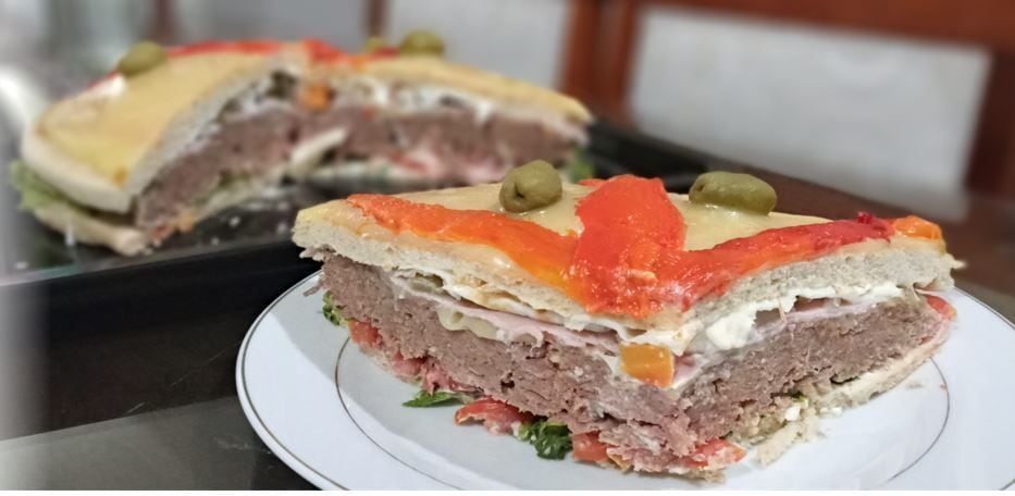 La fácil receta de la hamburpizza, una opción para compartir.