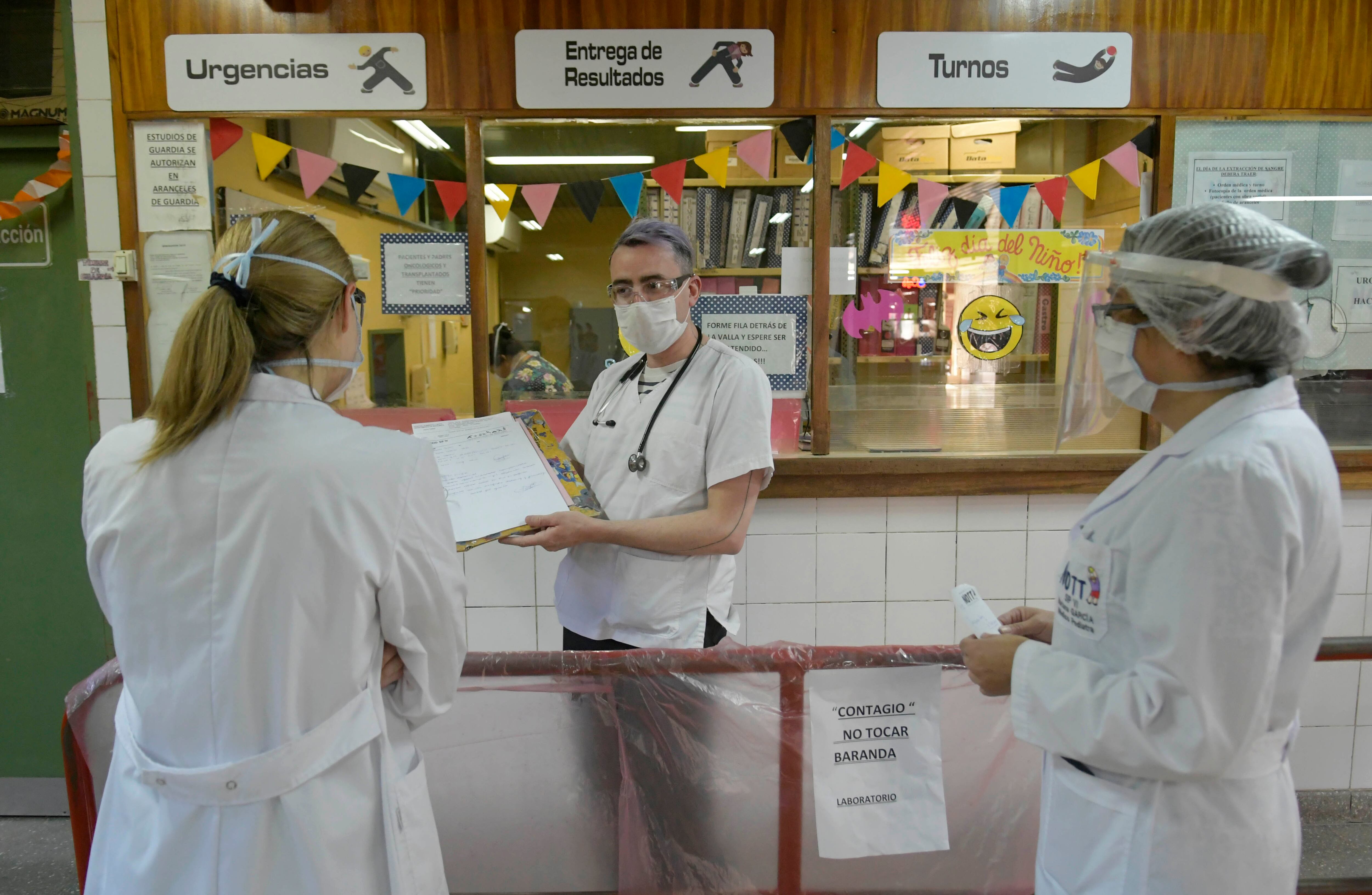 El Hospita Notti también comenzó a recibir pacientes adultos de niños internados.