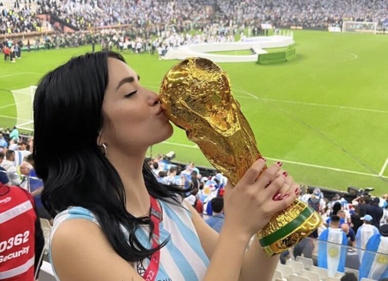 Así se preparó Lali Espósito para cantar el himno nacional argentino en la final del Mundial Qatar 2022