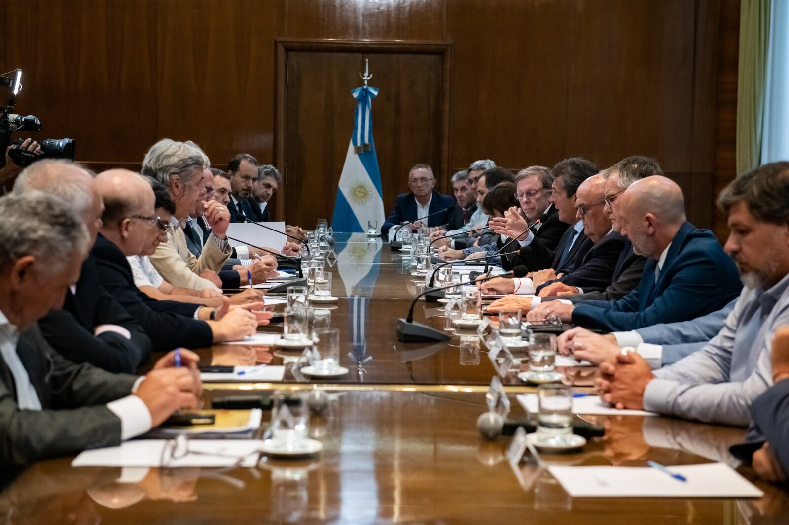 Sergio Massa, recibió a los referentes de la Mesa de Enlace en el Palacio de Hacienda - Foto Ministerio de Economía