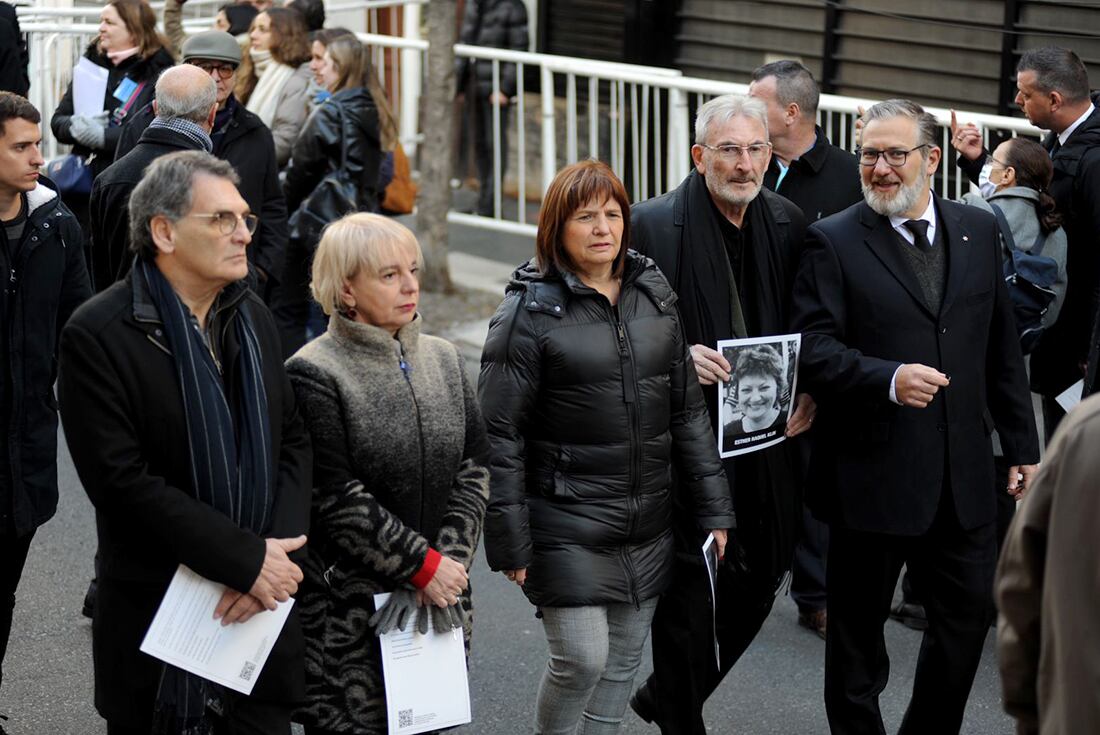 Dirigentes políticos dieron el presente en el acto por los 28 años del atentado a la AMIA (Federico López Claro)