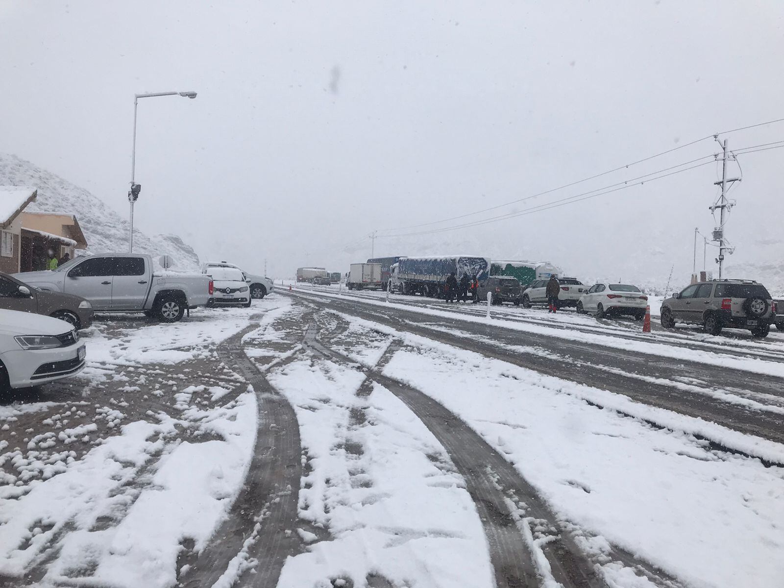 Varados en la ruta 7.