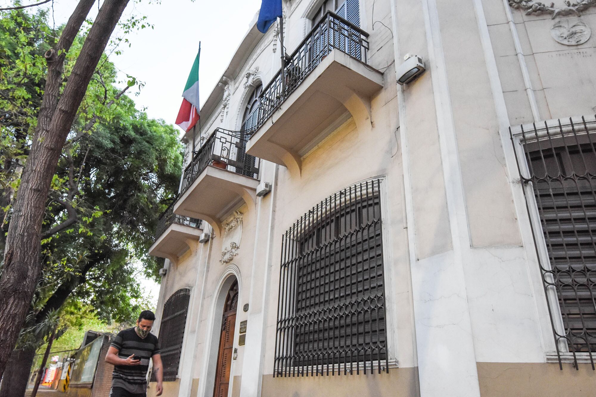 El Consulado de Italia en Mendoza se encuentra en calle Necochea al 700.