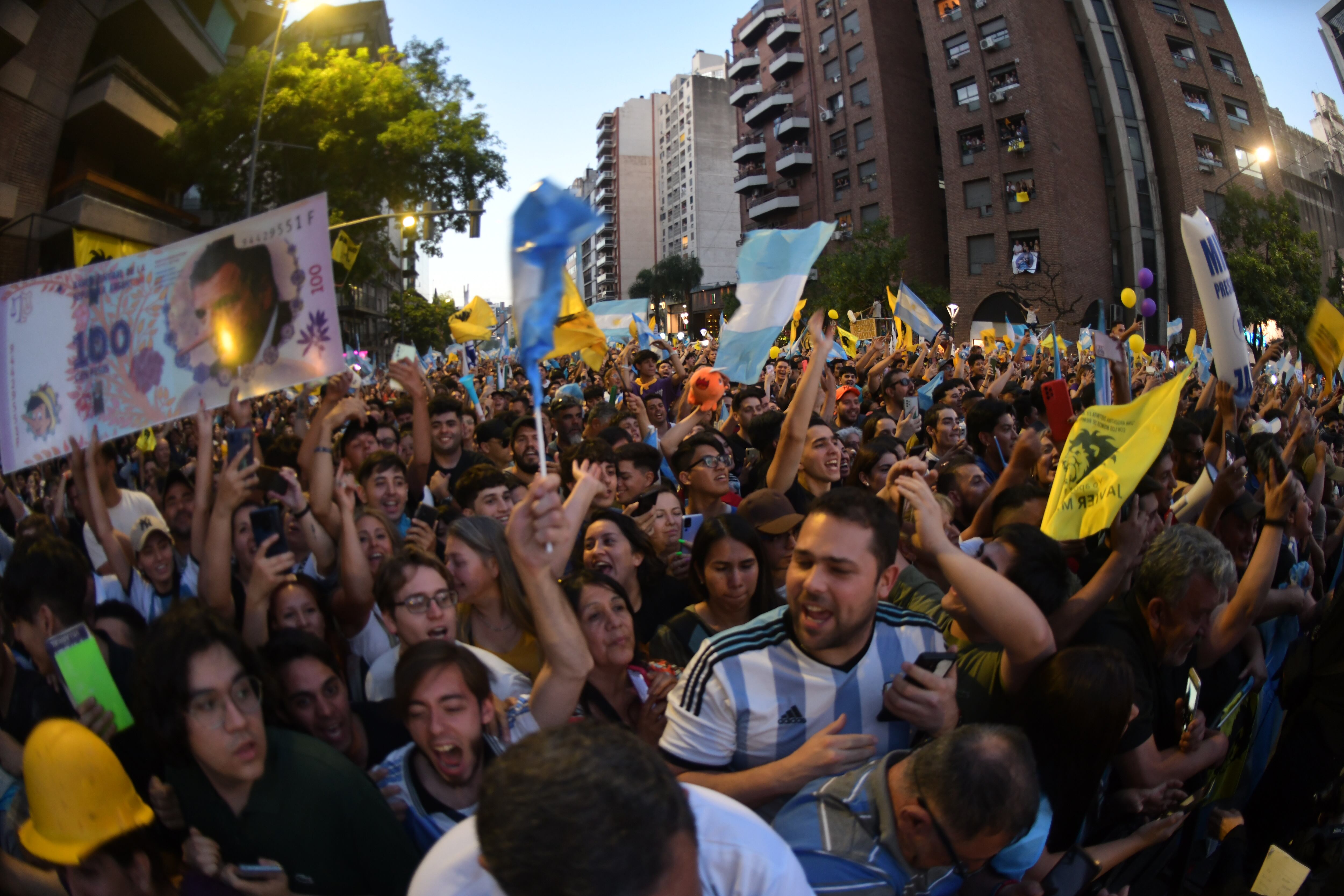 Acto de cierre de campaña de Javier Milei en Cordoba balotaje 2023 16 noviembre 2023