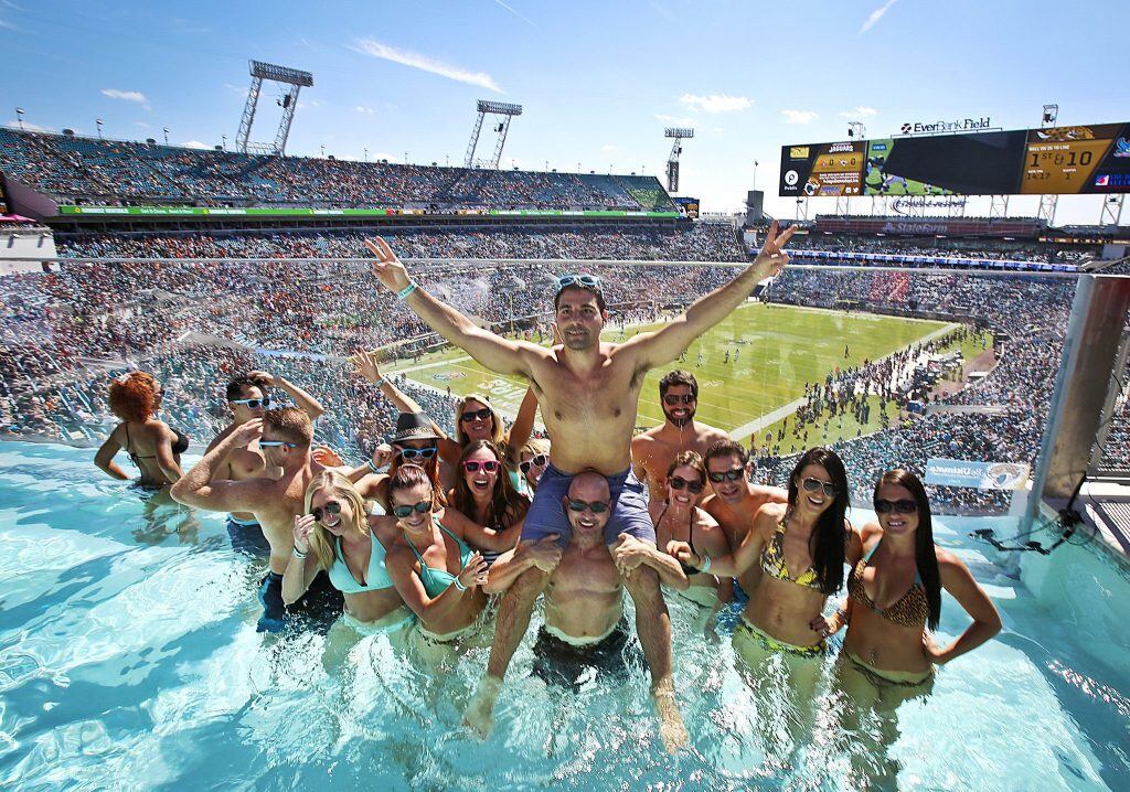 Las piscinas en el estadio del Jacksonville Jaguars