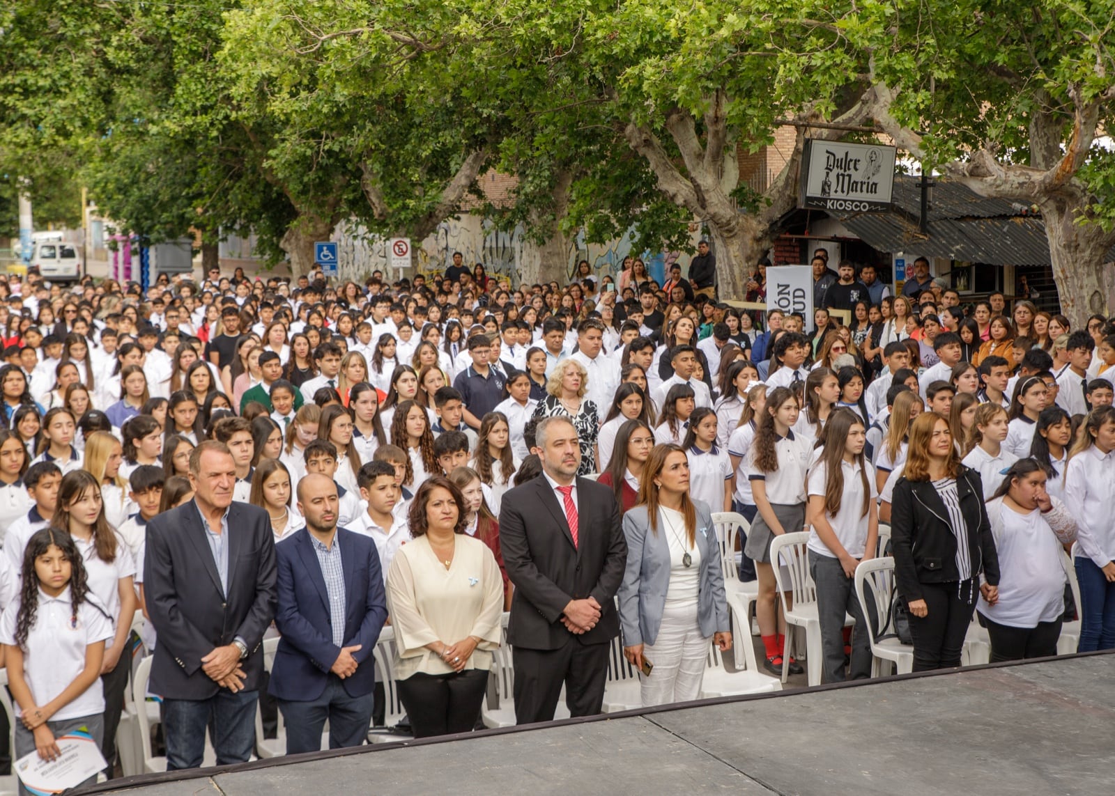 Miles de alumnos fueron reconocidos en Maipú