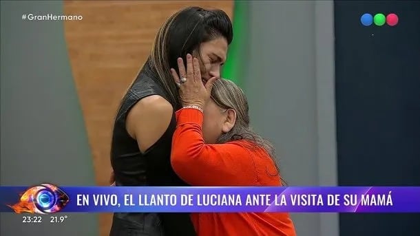 Luciana recibió a su madre y todos se pusieron a llorar.