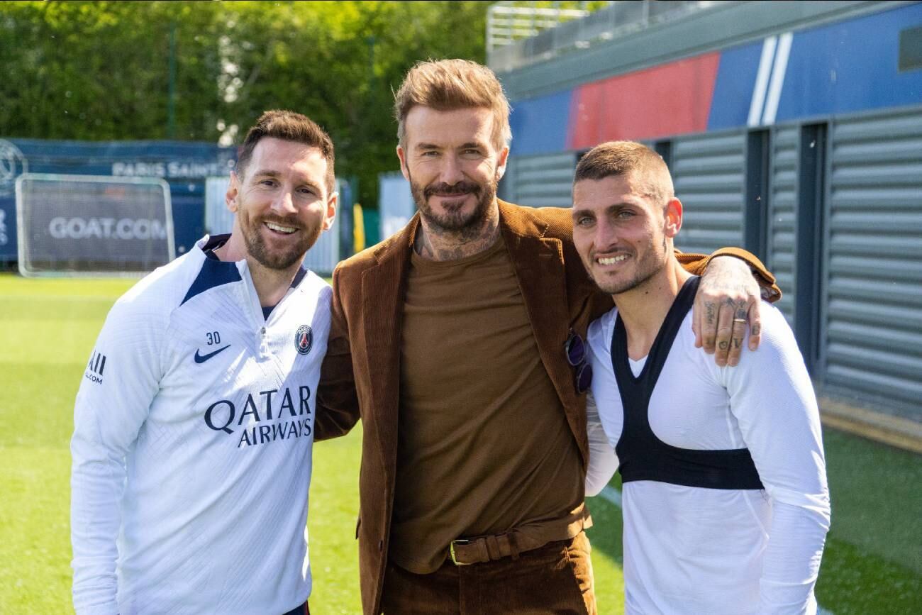 David Beckham de visita en los entrenamientos del PSG. (@PSG_espanol)