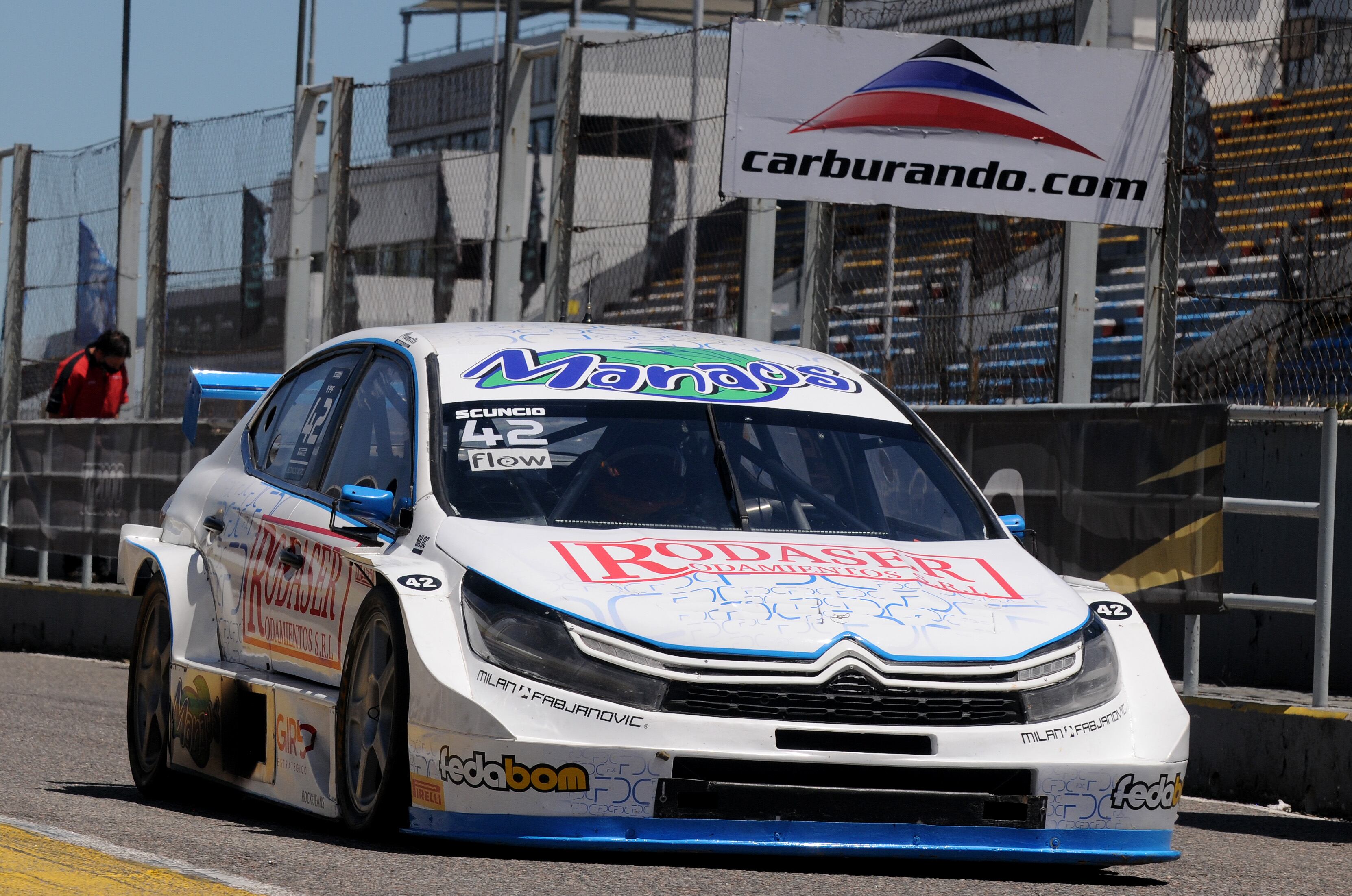 Javier Scuncio Moro se mostró feliz luego de conseguir su bautismo triunfal en el TC2000 en lo que fue la penúltima final del torneo 2020 en Buenos Aires.