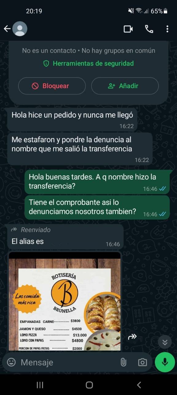 Los delincuentes usaron las imágenes del local de comidas y pidieron dinero a cambio de pedidos que nunca entregaron.