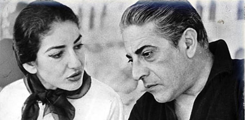 Callas junto al magnate griego Onassis.