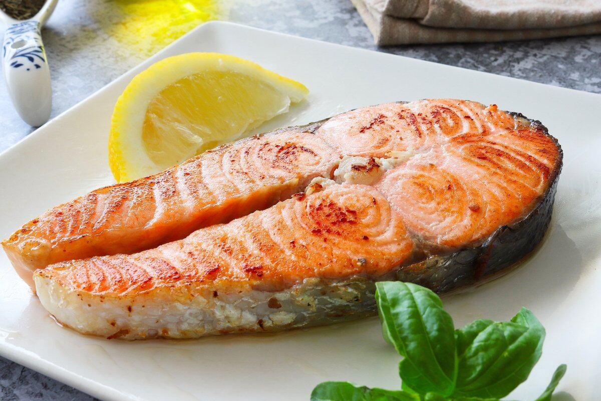 Salmón a la plancha, el plato favorito de Lali Espósito. (web).