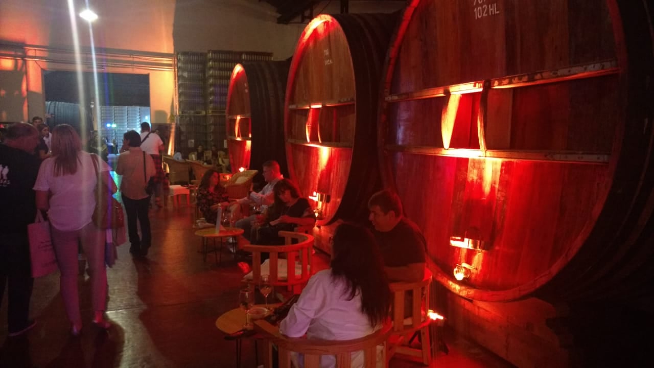 Los Andes organizó la Feria de Vinos de Guarda14 con mucho Malbec, buena música y gastronomía en la que participaron más de 25 bodegas.