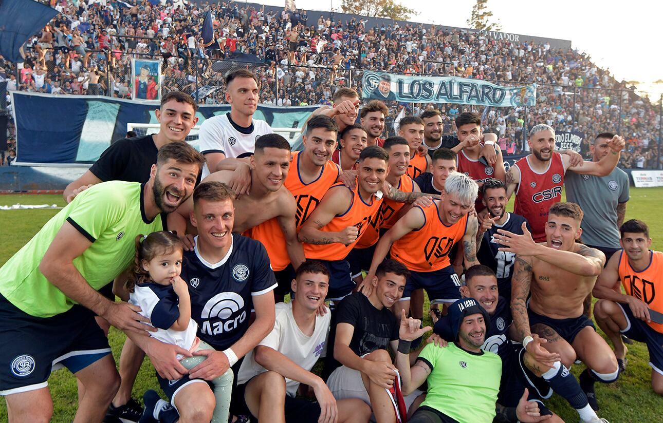 Independiente Rivadavia: Gagliardo, el héroe de 40 años que llegó al partido clave con fiebre y no defraudó. Foto. Orlando Pelichotti / Los Andes.