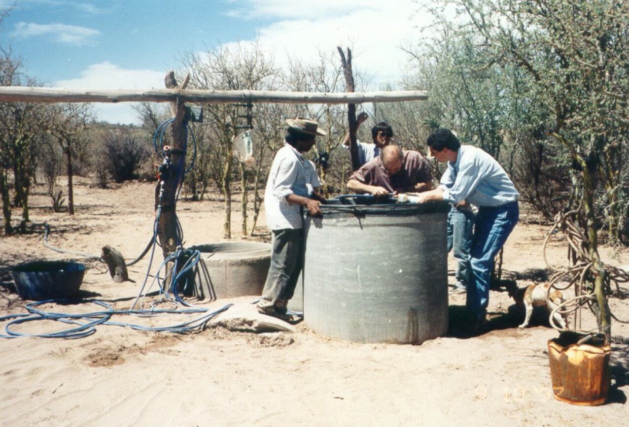 Buscando agua en el desierto. Gentileza
