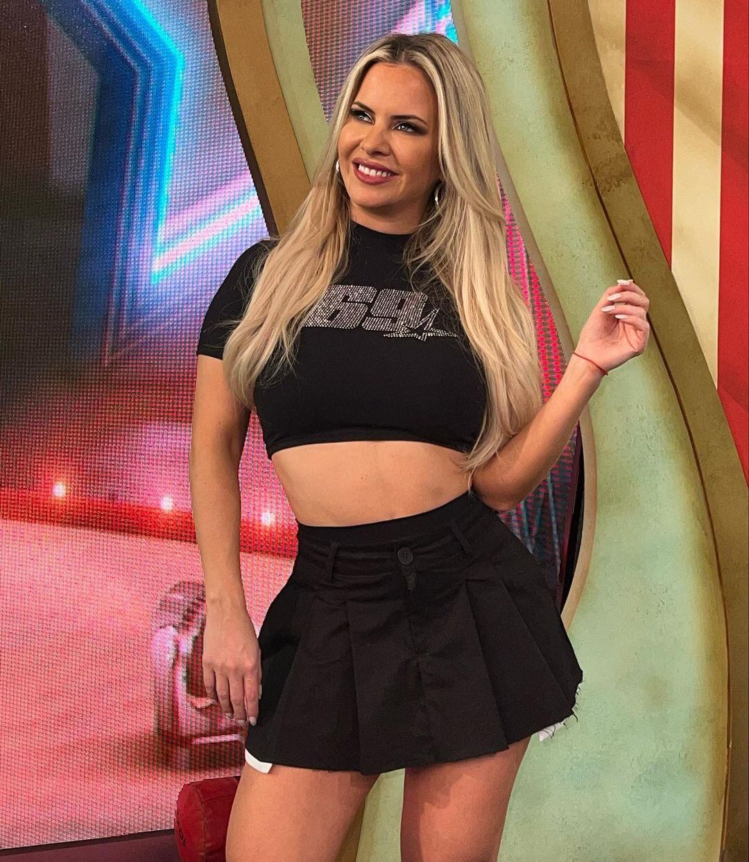 El look de Maglietti para la noche de Bendita TV