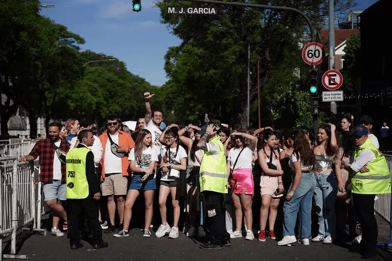 Los fans de la cantante coparon el estadio de River y dejaron varias perlas.