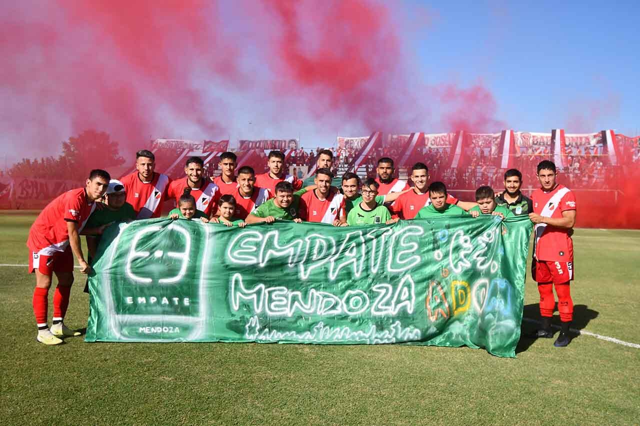 El jueves, Deportivo Maipú enfrentará a Juventud Unida de San Luis, por los 32avos de final por la Copa Argentina, en la cancha de Belgrano de Córdoba. 
Foto: José Gutierrez / Los Andes