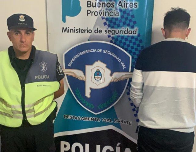 Uno de los detenidos por el brutal ataque en grupo. Le rompieron tres botellas de champan en la cara a Matías Montín un joven de 20 años.