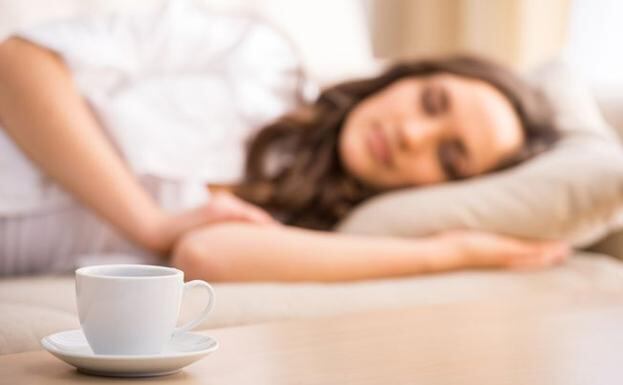 Una taza de café antes de una siesta: sus beneficios.