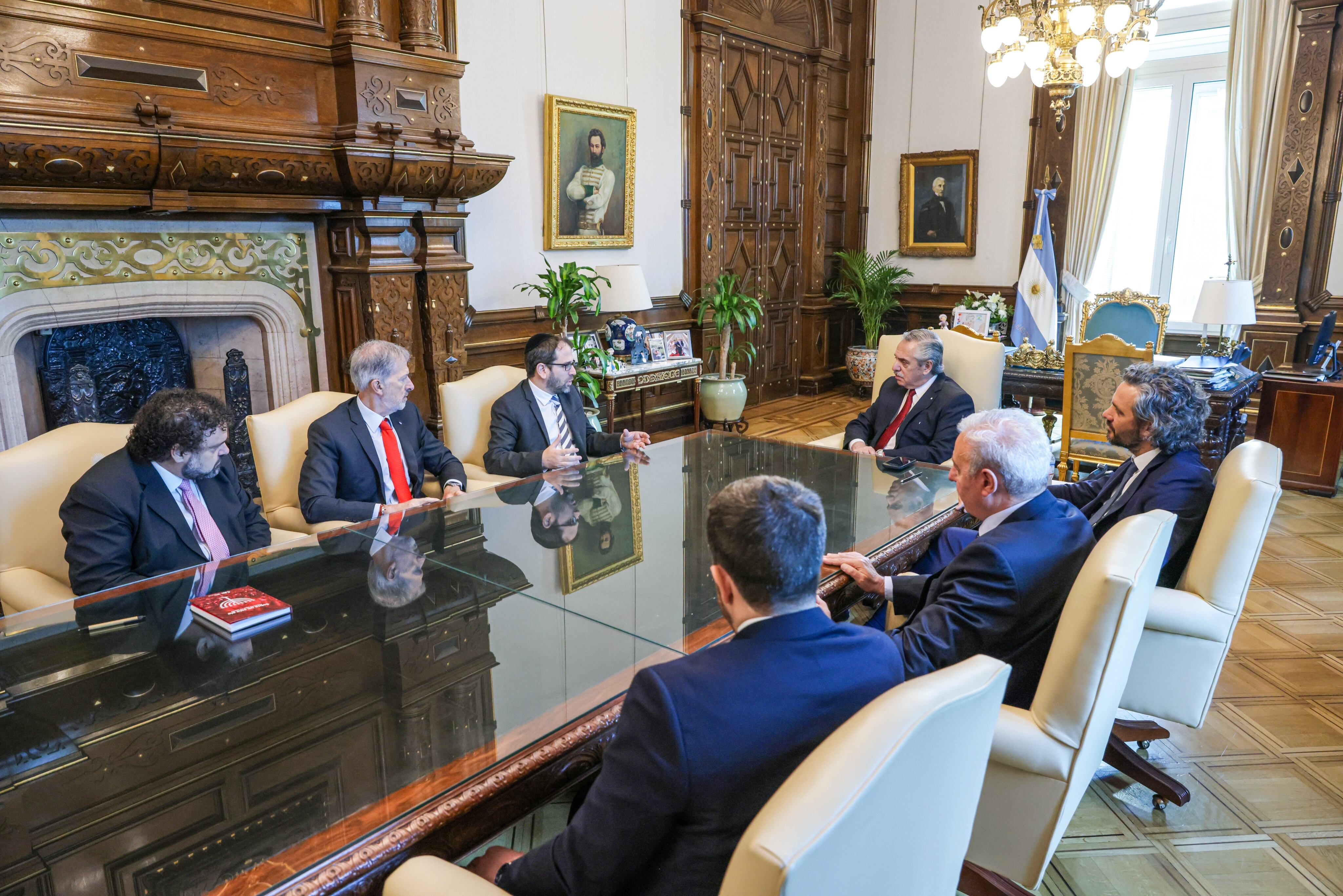 Alberto Fernández se comprometió a redoblar acciones para liberar a argentinos secuestrados en Gaza. / Foto: Presidencia