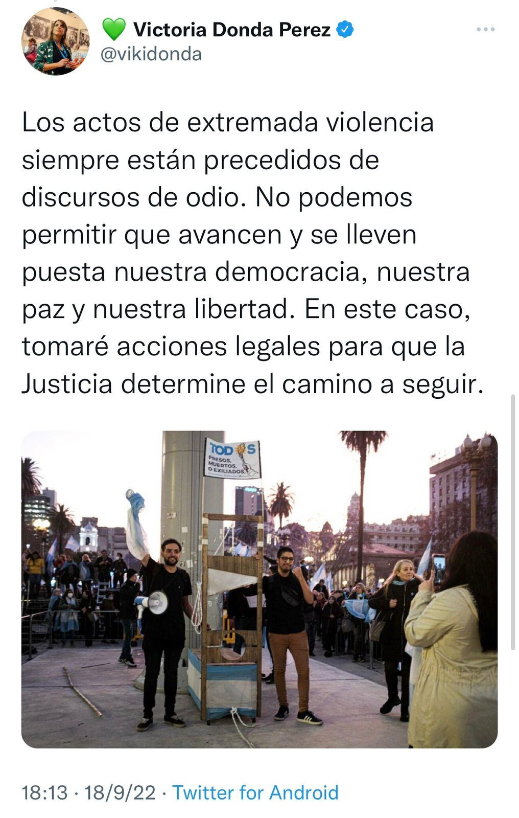 Victoria Donda denunció que recibió amenazas de muerte por parte del líder de Revolución Federal.