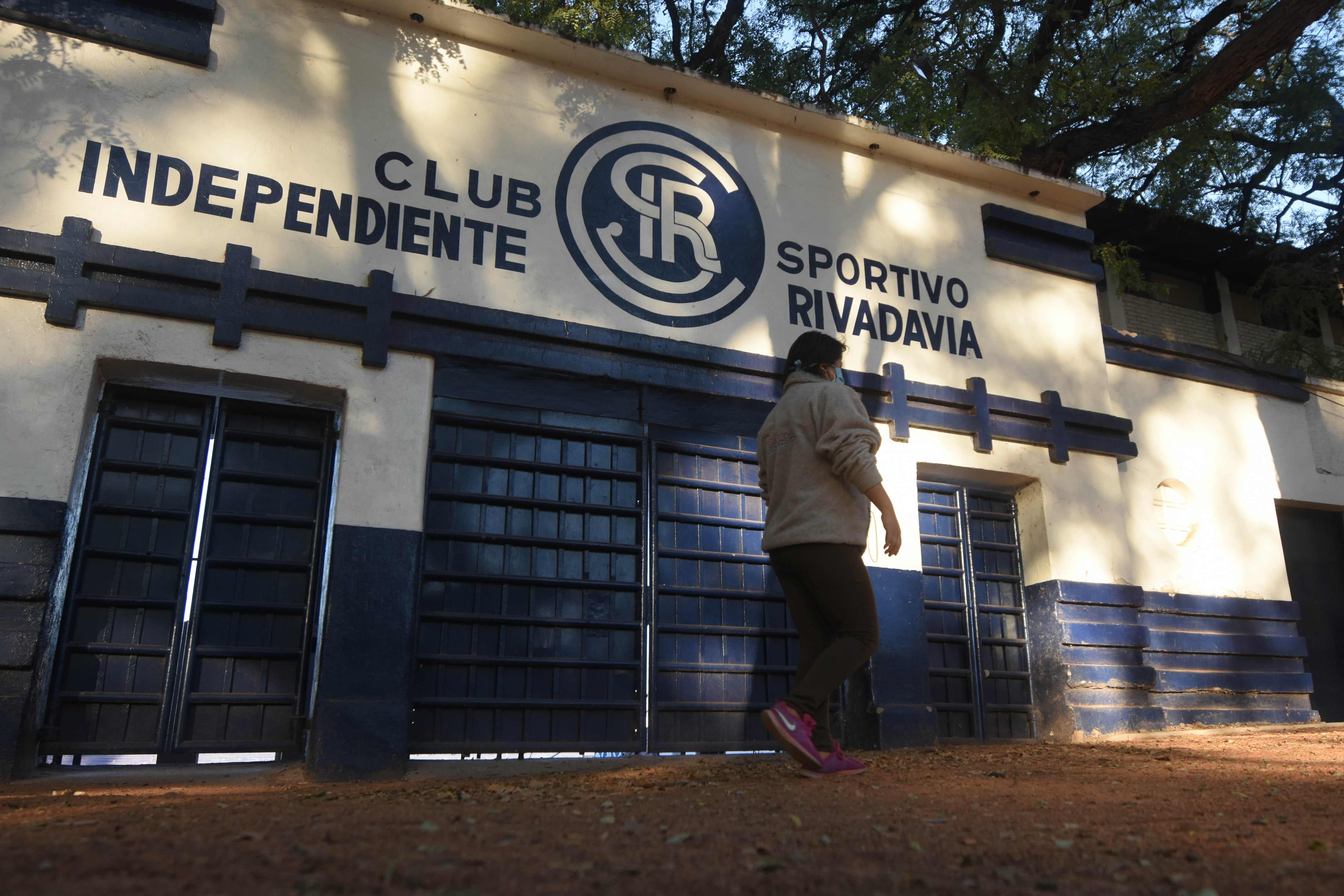 El club se encuentra entre una nueva dirigencia y otro grupo inversor con ganas de desembarcar. 
Foto:Jose Gutierrez / Los Andes 
futbol lepra