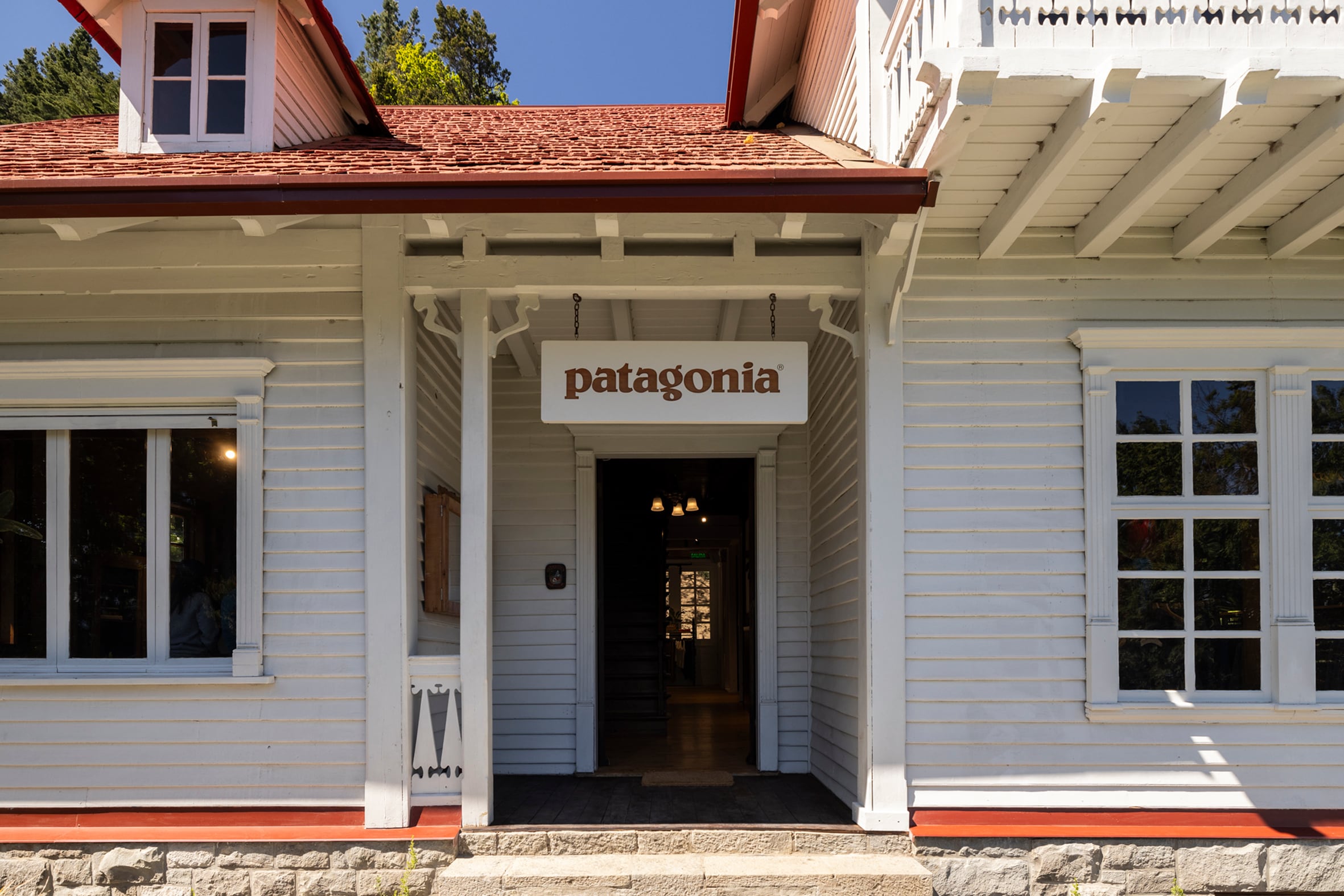 Patagonia eligió como sede de su nuevo local en Bariloche, la histórica casa de Emilio Frey - Gentileza