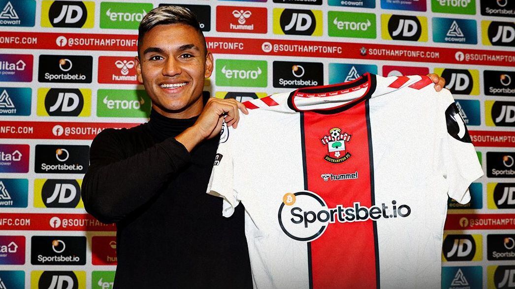 Carlos Alcaraz del Southampton